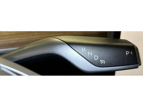 Used 2024 Tesla Model Y Long Range RWD image 25