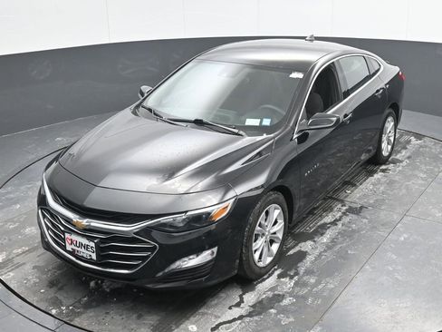 Used 2024 Chevrolet Malibu LT image 40