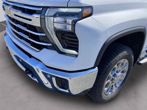 New 2026 Chevrolet Silverado 2500 LTZ w/ LTZ Convenience Package image 12