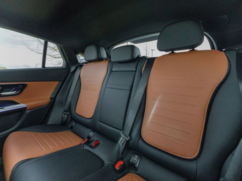 New 2026 Mercedes-Benz GLC 300 4MATIC image 27