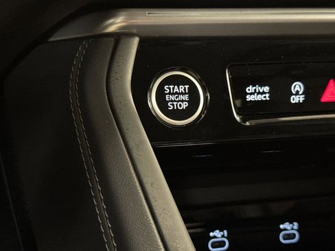 New 2025 Audi Q5 Premium Plus image 21