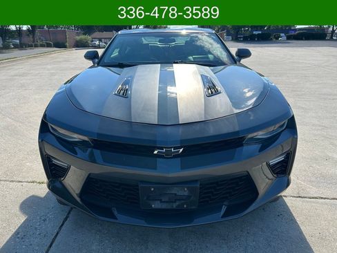 Used 2018 Chevrolet Camaro SS RWD image 8