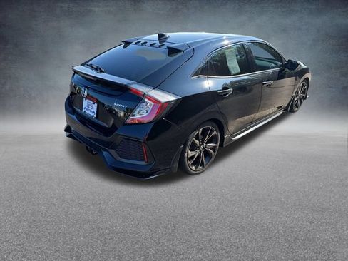 Used 2018 Honda Civic Sport image 7