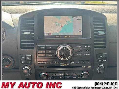 Used 2011 Nissan Pathfinder LE w/ Navigation Pkg AWD/4WD image 17
