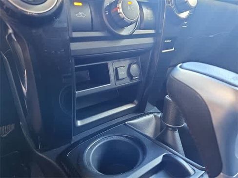 Used 2020 Toyota 4Runner TRD Off-Road Premium image 31