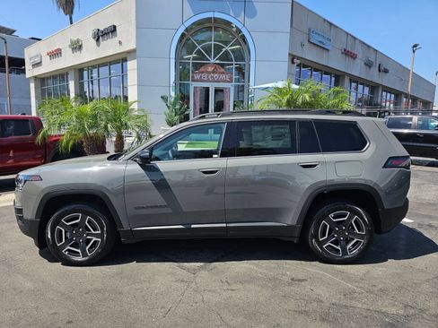 New 2026 Jeep Cherokee Laredo AWD/4WD image 5