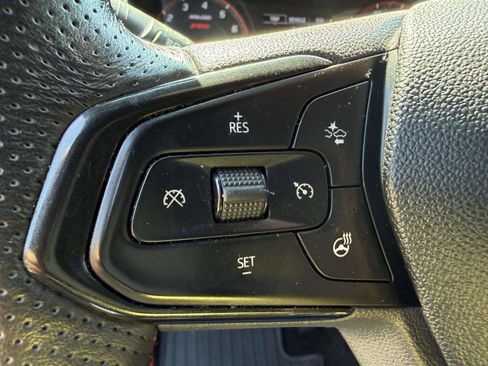 Used 2022 Chevrolet TrailBlazer RS w/ Convenience Package image 9