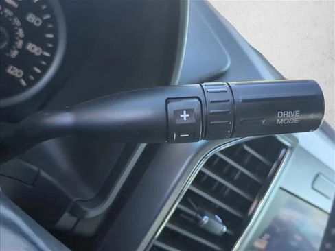 Used 2020 Ford F150 XLT w/ Equipment Group 302A Luxury image 11