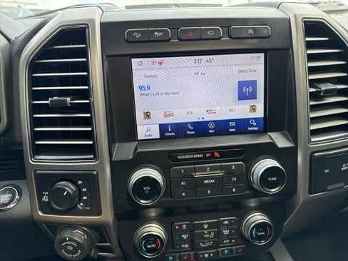 Used 2020 Ford F150 Platinum w/ Equipment Group 701A Luxury image 16