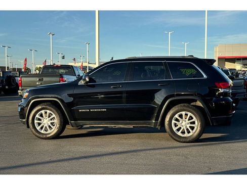 Used 2021 Jeep Grand Cherokee Laredo X image 7