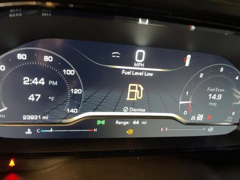 Used 2024 GMC Yukon XL Denali w/ Advanced Technology Package image 12