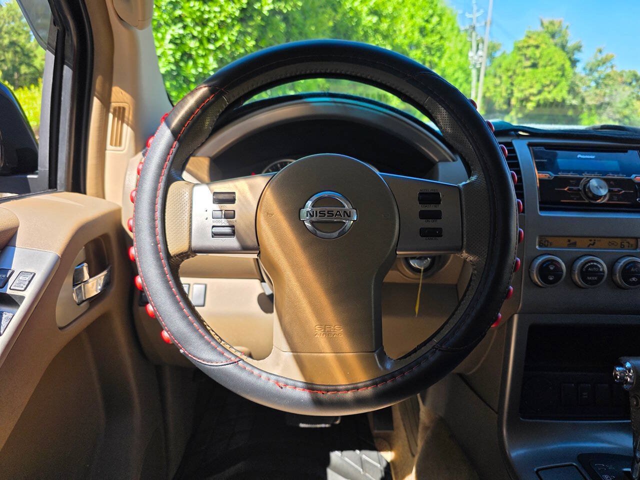 Used 2005 Nissan Pathfinder SE w/ (P01) Se Premium Pkg RWD image 19