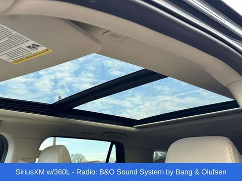 Used 2023 Ford Expedition Limited image 11