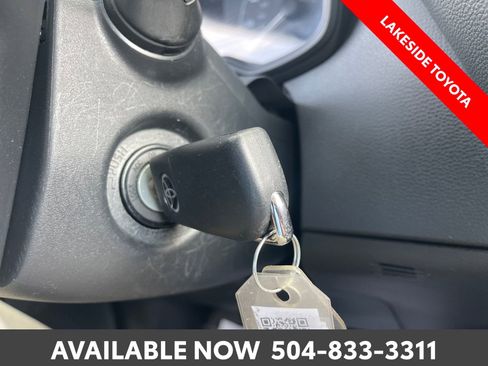 Used 2024 Toyota Corolla LE FWD image 31
