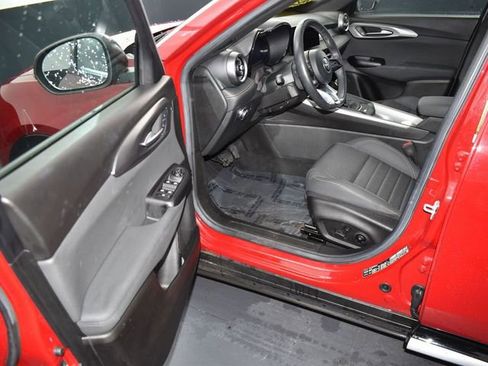 Used 2024 Alfa Romeo Tonale Ti image 12