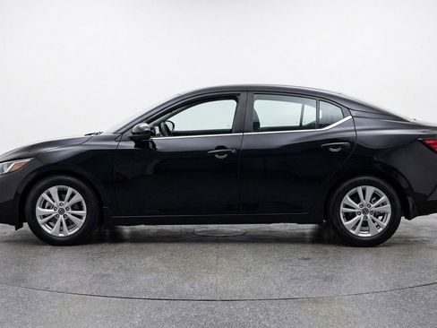 Used 2025 Nissan Sentra S FWD image 5