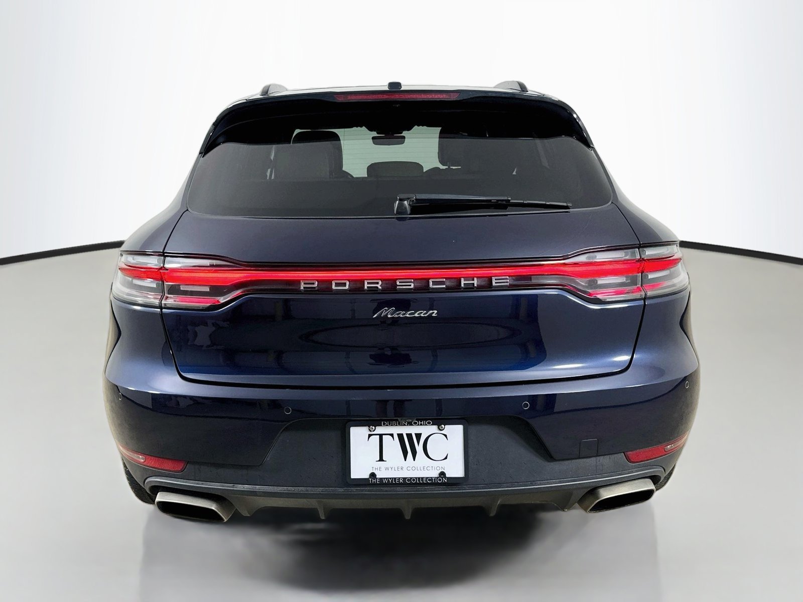Used 2021 Porsche Macan AWD/4WD image 6