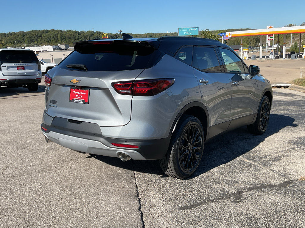 New 2026 Chevrolet Blazer LT w/ Sound & Technology Package FWD image 8