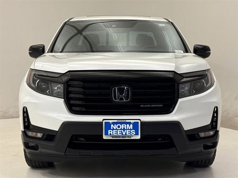 Certified 2022 Honda Ridgeline Black Edition image 3