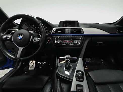 Used 2014 BMW 428i Convertible RWD image 16