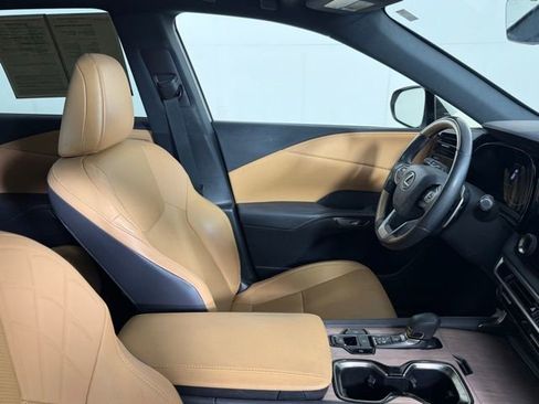 Used 2024 Lexus RX 350 Premium w/ Cold Area Package FWD image 33