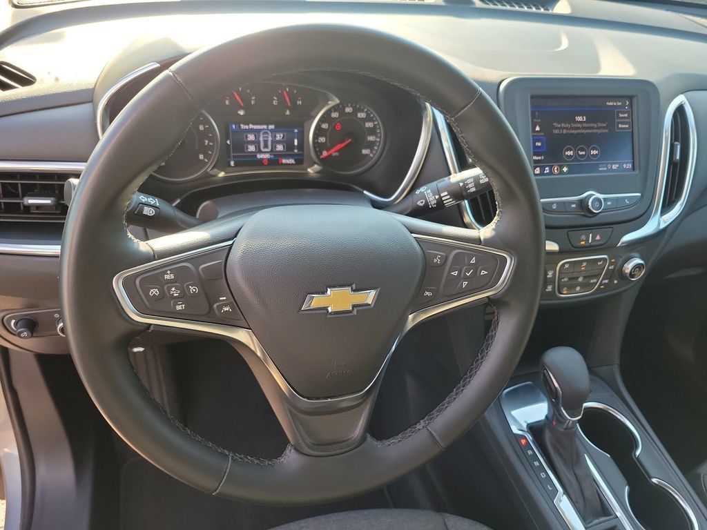 Used 2024 Chevrolet Equinox LT FWD image 26