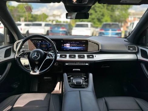 Used 2024 Mercedes-Benz GLE 450e 4MATIC image 17