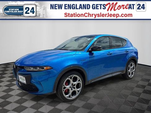 Used 2024 Alfa Romeo Tonale Veloce AWD/4WD image 1
