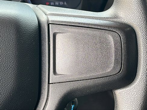 Used 2022 Chevrolet Silverado 1500 Custom image 18