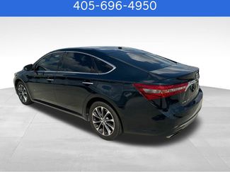 Used 2017 Toyota Avalon XLE FWD video 3