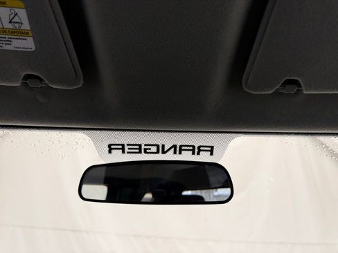 Used 2011 Ford Ranger XLT image 32