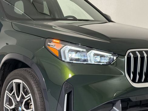 Used 2025 BMW X1 xDrive28i AWD/4WD image 11