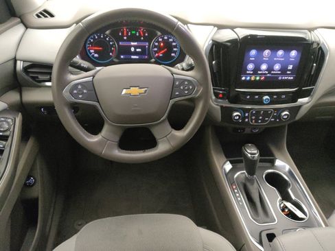 Used 2020 Chevrolet Traverse LT FWD image 22