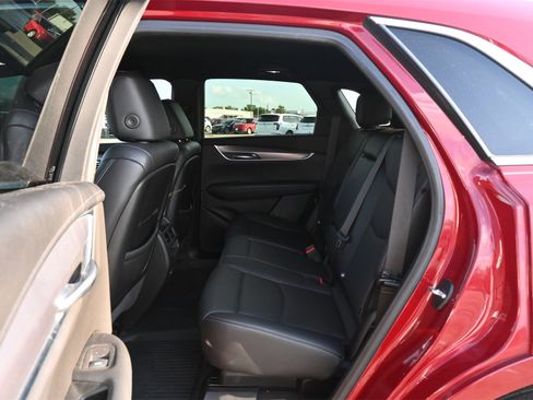 Used 2020 Cadillac XT5 Luxury w/ LPO, Floor Liner Package image 19