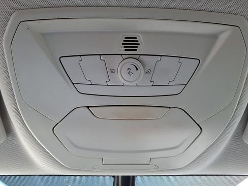 Used 2016 Ford C-MAX Energi SEL image 13