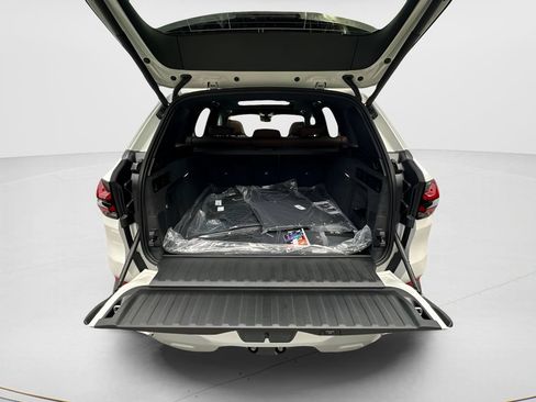 New 2026 BMW X5 xDrive40i w/ Premium Package AWD/4WD image 24