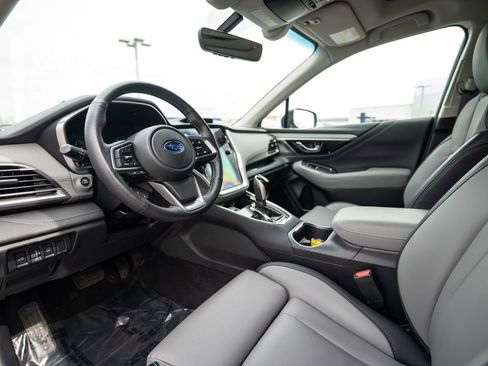 Used 2022 Subaru Outback Limited w/ Popular Package #2 image 6