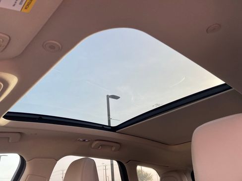 Used 2021 Lincoln Corsair Reserve w/ Elements Package image 13