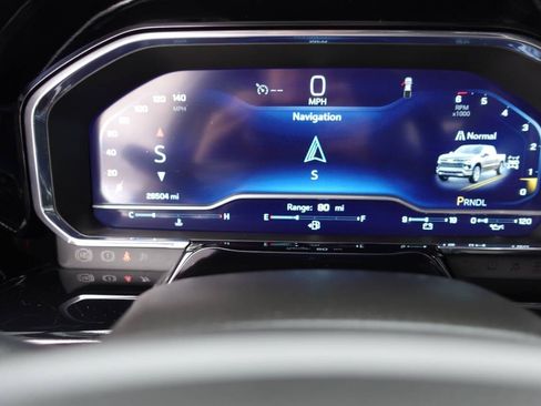 Used 2023 Chevrolet Silverado 1500 LT image 48