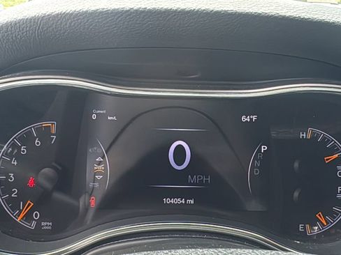 Used 2017 Jeep Grand Cherokee Altitude AWD/4WD image 16