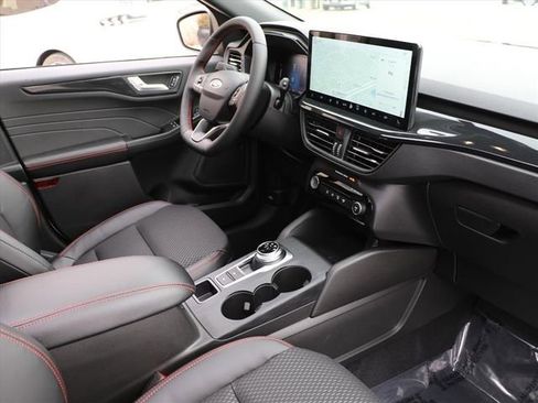 New 2026 Ford Escape ST-Line w/ Tech Pack #1 AWD/4WD image 12