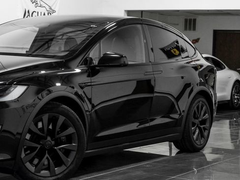 Used 2023 Tesla Model X AWD/4WD image 8