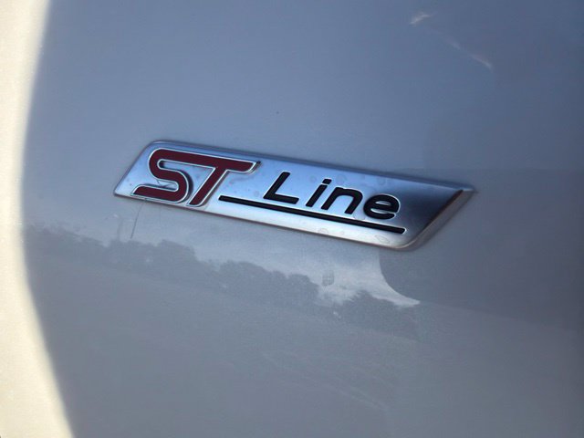 Certified 2023 Ford Escape ST-Line w/ Equipment Group 301A FWD image 5