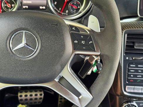 Used 2018 Mercedes-Benz G 550 Squared image 24