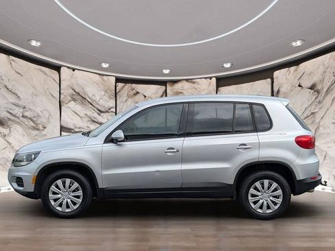 Used 2012 Volkswagen Tiguan S FWD image 4