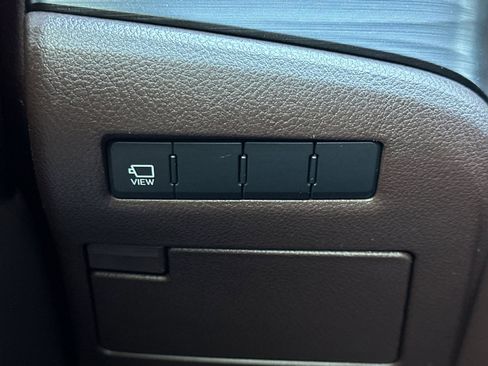 Certified 2021 Lexus ES 300h w/ Accessory Package image 36