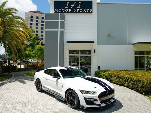 Used 2020 Ford Mustang Shelby GT500 w/ Technology Package image 96