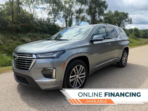Used 2023 Chevrolet Traverse High Country AWD/4WD image 1