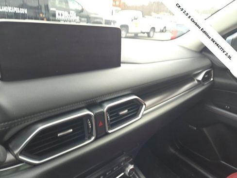 Used 2023 MAZDA CX-5 Carbon Edition image 17