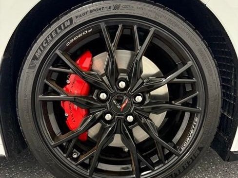 Used 2023 Chevrolet Corvette Stingray w/ Z51 Performance Package image 69